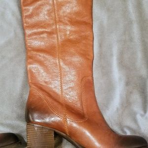 NWOT Vince Camuto knee-hi boots